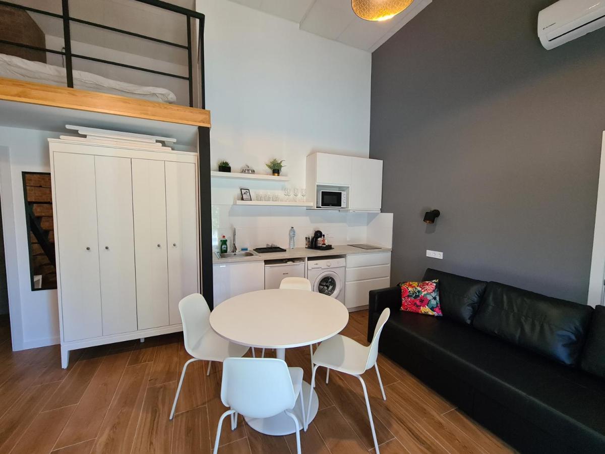 Hlius Brand New Apartments Валенсія Екстер'єр фото